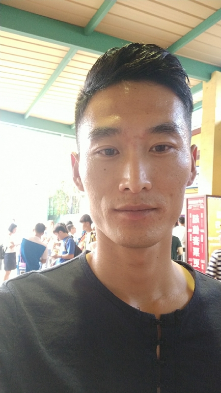 难得糊涂的第一张照片--安溪相亲网