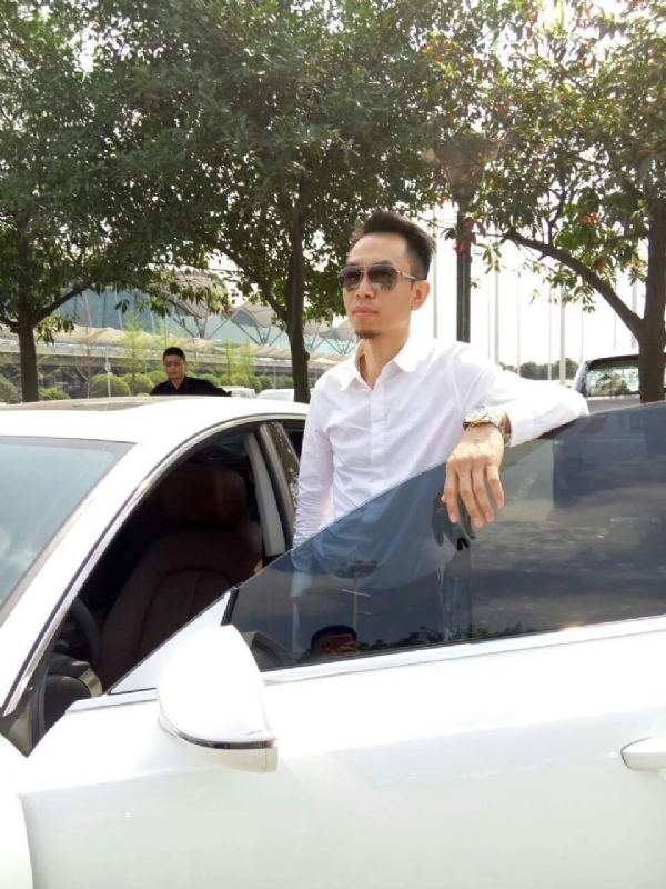 杨岳的第一张照片--安溪相亲网