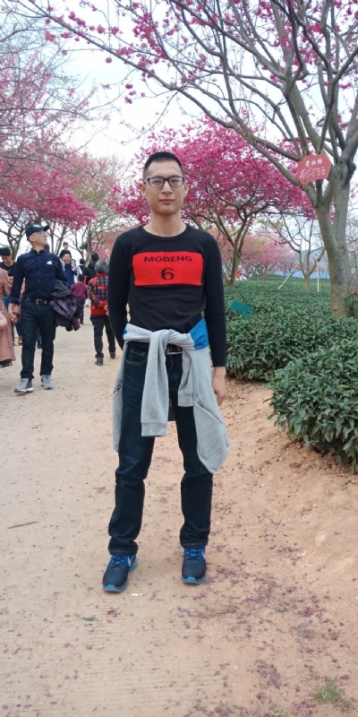 小梁的第一张照片--安溪相亲网