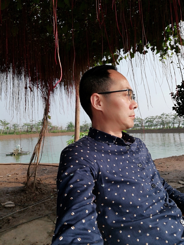 守望烟云的第一张照片--安溪相亲网