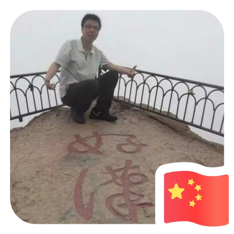 一只小虎牙的第一张照片--安溪相亲网