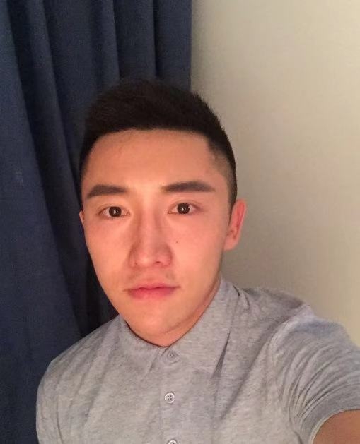 灰太狼的第一张照片--安溪相亲网