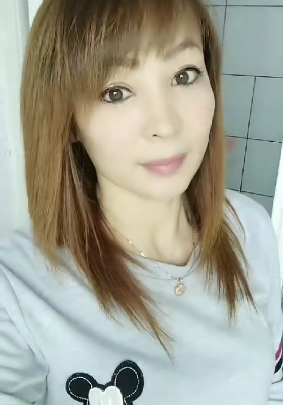 魅力白玲的第一张照片--安溪相亲网