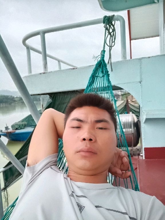 小哥哥的第一张照片--安溪相亲网