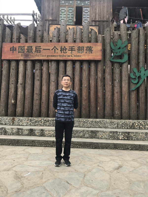 屯里的富豪的第一张照片--安溪相亲网