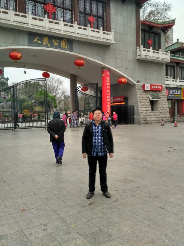 在奋斗的第一张照片--安溪相亲网