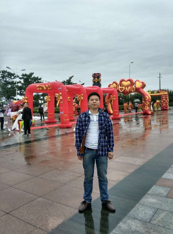 在奋斗的第三张照片--安溪相亲网