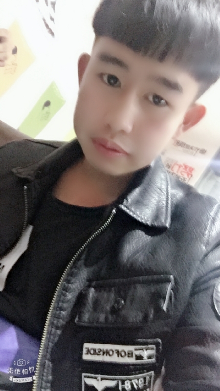 军绿色的第一张照片--安溪相亲网