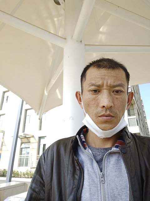 孤狼的第一张照片--安溪相亲网