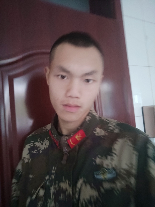 洛洛的第一张照片--安溪相亲网