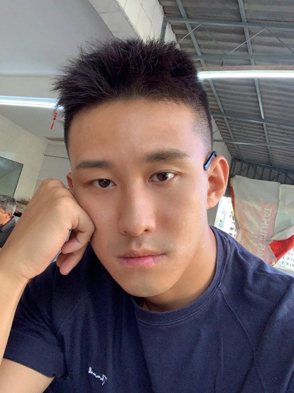 相见恨晚的第二张照片--安溪相亲网