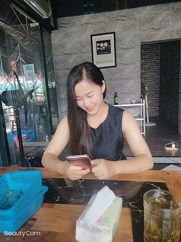 如不坚强弱给谁看的第一张照片--安溪相亲网
