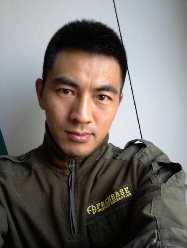 鐵血柔情的第一张照片--安溪相亲网