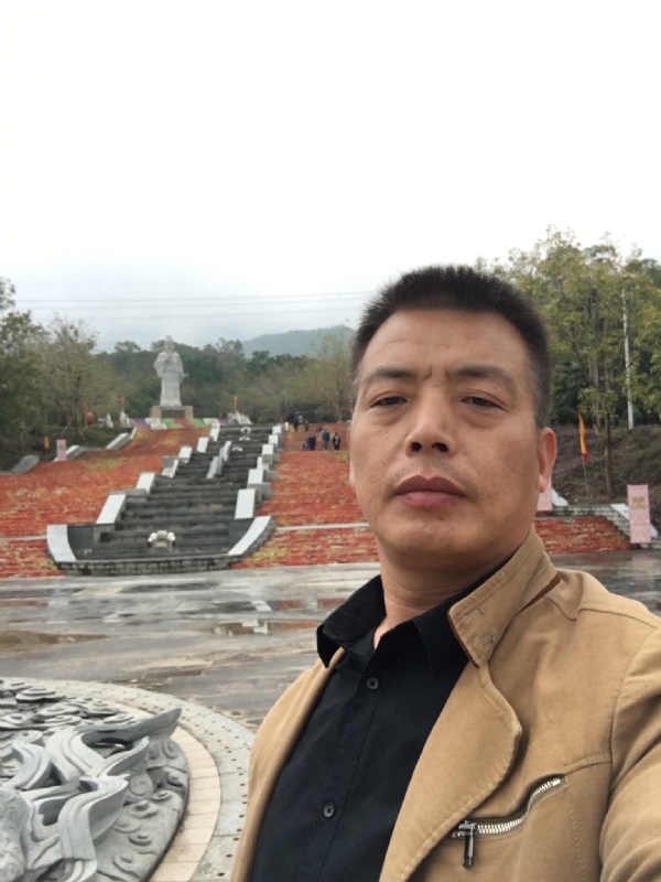 开心的松鼠的第二张照片--安溪相亲网