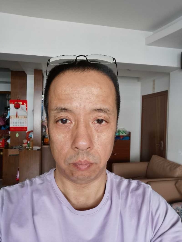 萨博的第一张照片--安溪相亲网