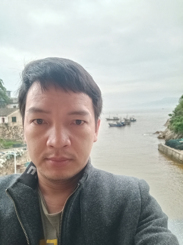 啊亮的第一张照片--安溪相亲网