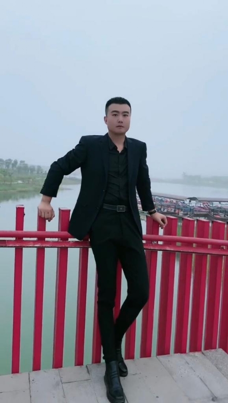 Albert的第一张照片--安溪相亲网