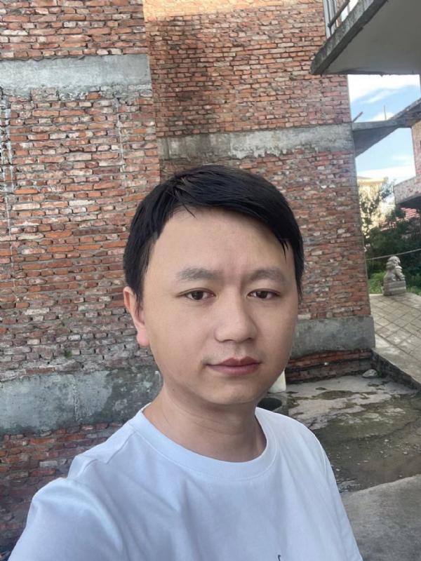 行人的第一张照片--安溪相亲网