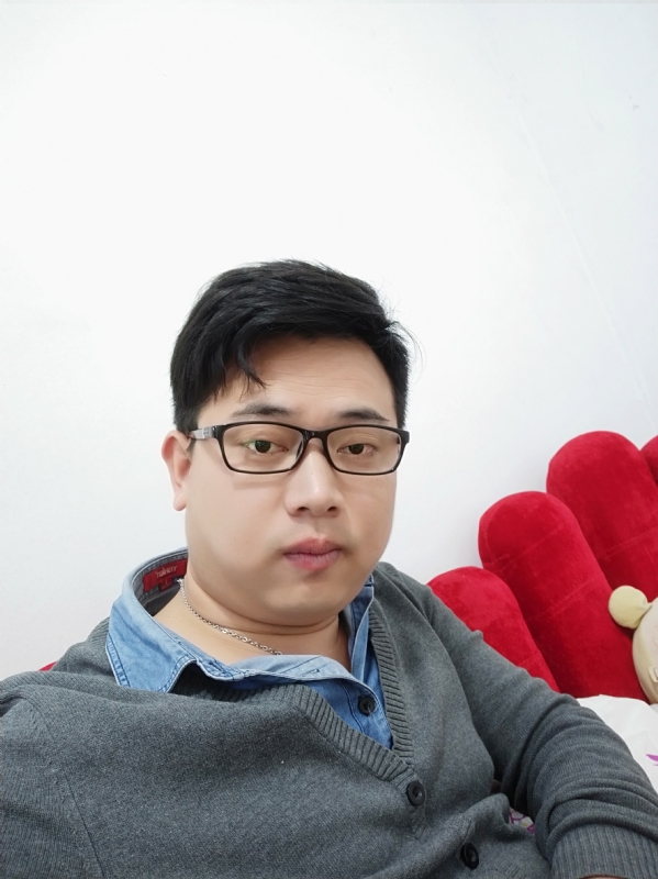 何必在亿的第一张照片--安溪相亲网