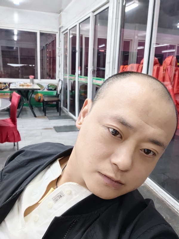 大连相亲的第一张照片--安溪相亲网