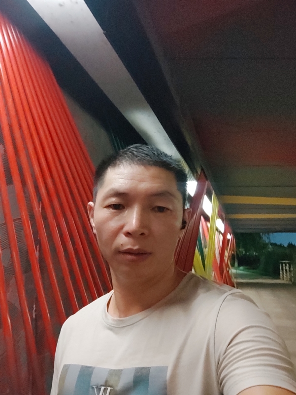 夜猫的第一张照片--安溪相亲网
