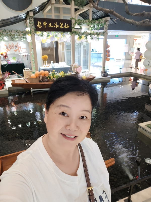 丁姐爱生活的第三张照片--安溪相亲网