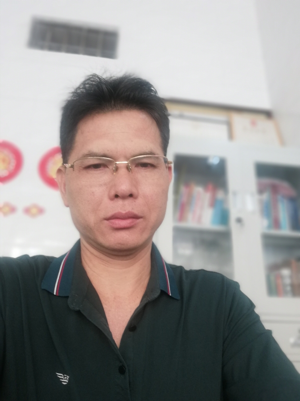后视镜的第一张照片--安溪相亲网